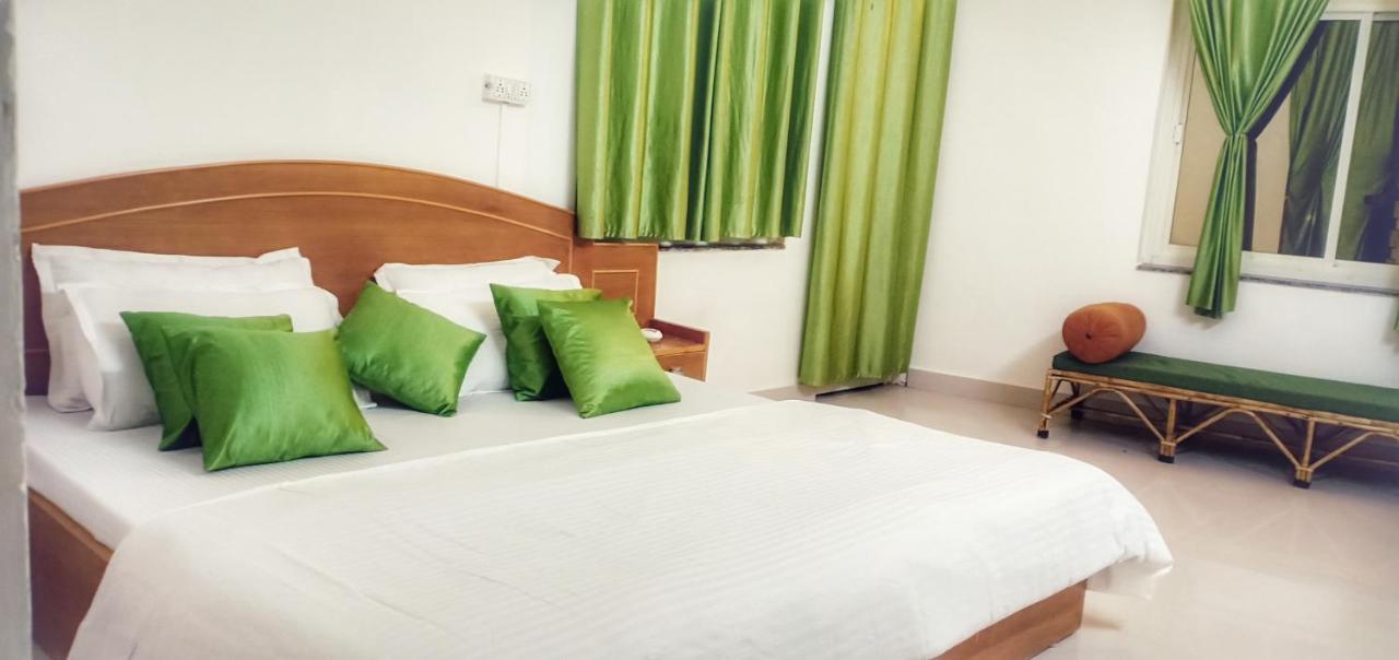Mango Tree Guest House Rishīkesh Екстериор снимка